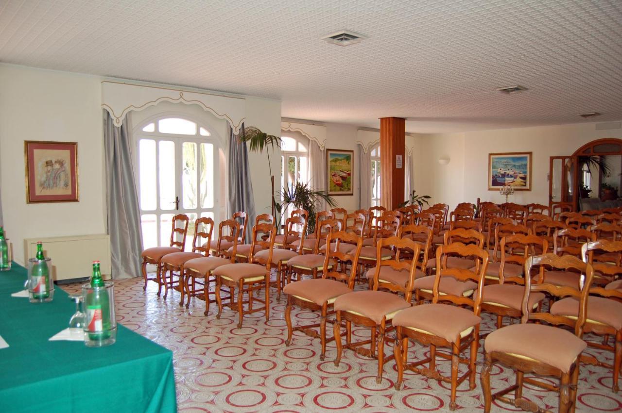 Lido Mediterranee Hotel 4*